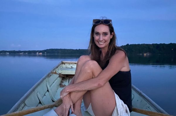 Θρήνος για τη δημοσιογράφο Amanda Hanson – Πέθανε στα 38