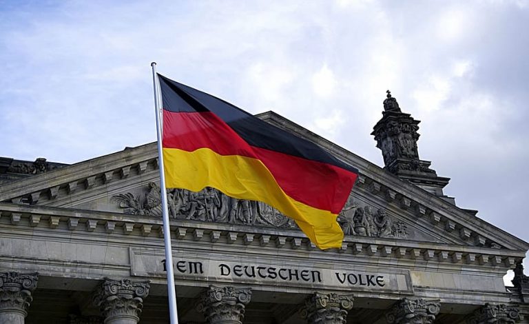 Γερμανία: Αντιμέτωπη με τον κίνδυνο του στασιμοπληθωρισμού
