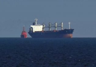 Ερυθρά Θάλασσα: Οι Χούθι ανέλαβαν την ευθύνη για το χτύπημα στο ελληνόκτητο πλοίο