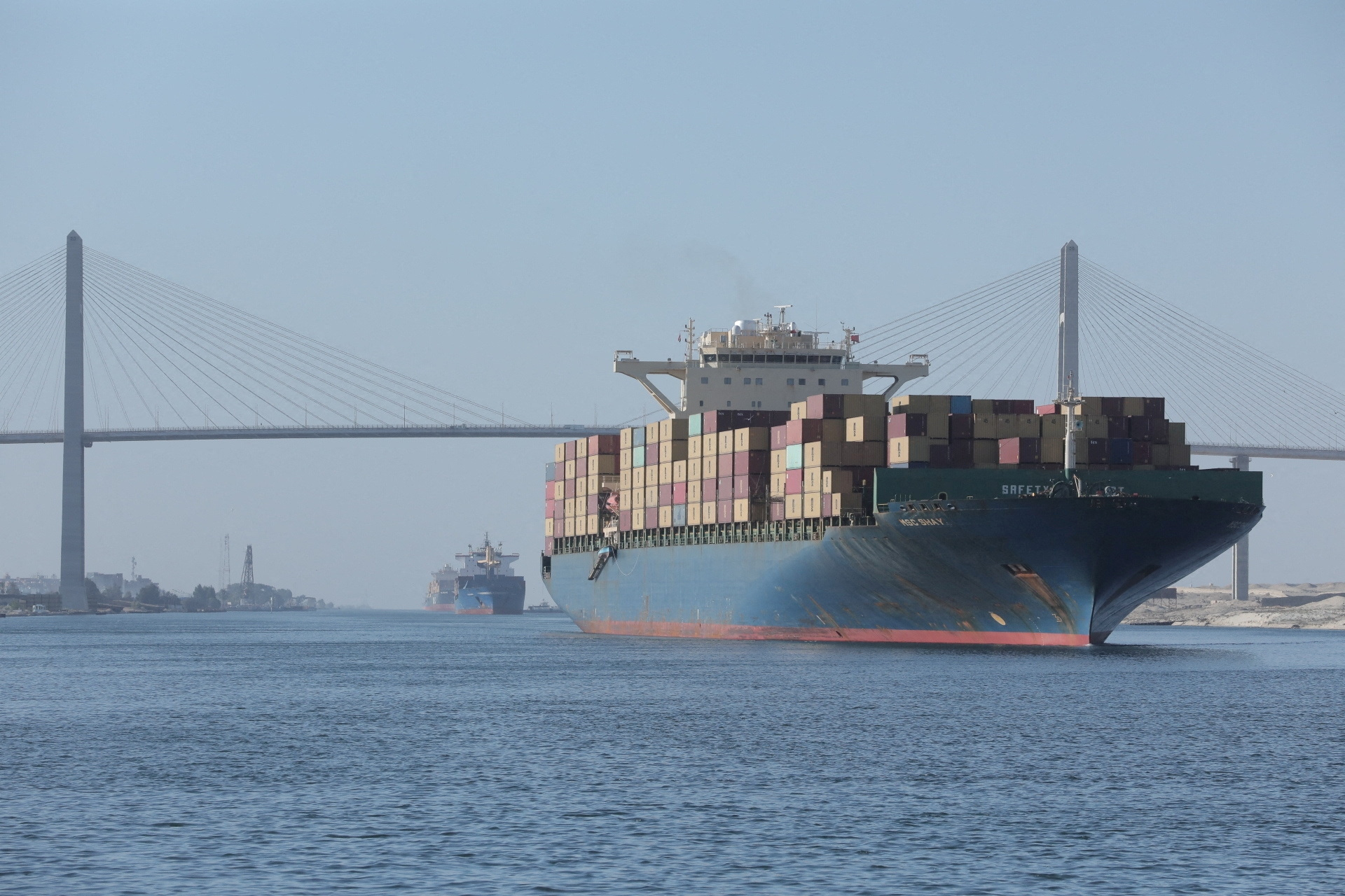 Κρίσιμη η κατάσταση για την ναυτιλία στην Ερυθρά Θάλασσα - Ποιες εταιρείες την αποφεύγουν