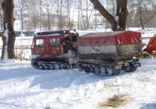 Εύβοια: Απεγκλωβίστηκαν τα άτομα που είχαν αποκλειστεί στα χιόνια στην Εύβοια – Μεταφέρθηκαν σε ασφαλές σημείο