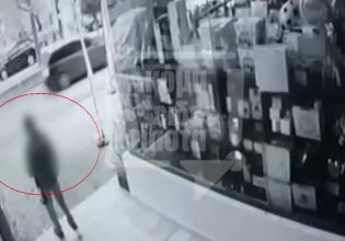 Δολοφονία στην Χαλκίδα: Βίντεο ντοκουμέντο λίγα λεπτά πριν την αιματηρή επίθεση