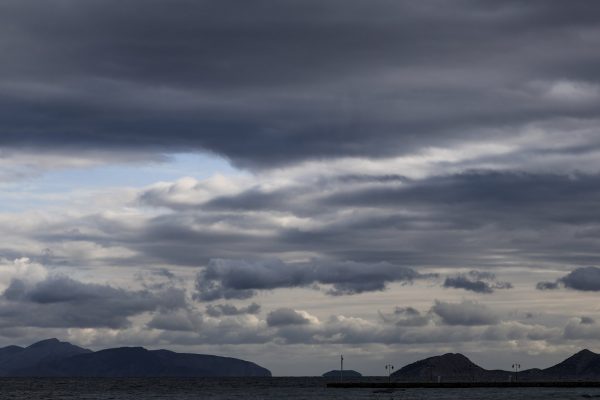 Αίθριος ο καιρός την Πέμπτη – Πτώση της θερμοκρασίας το Σαββατοκύριακο