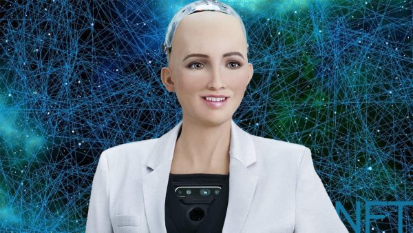 Η «Sophia the robot» έρχεται στην Ελλάδα για να αναλύσει το «φλέγον» ζήτημα συνύπαρξης ανθρώπου και AI