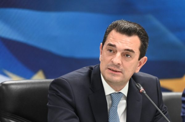 Σκρέκας: Πήραμε βαριά μέτρα για την ακρίβεια