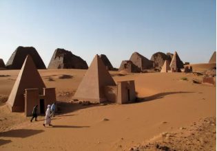Σουδάν: Οι μάχες εξαπλώθηκαν στη Μερόη που είναι μέρος της παγκόσμιας κληρονομιάς – Ανησυχεί η UNESCO