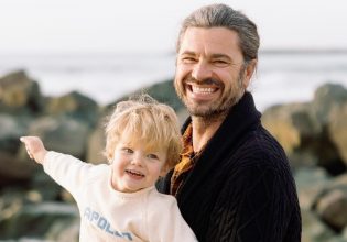 Χρήστος Βασιλόπουλος: «Η πατρότητα με επηρέασε στο να γίνω καλύτερος»
