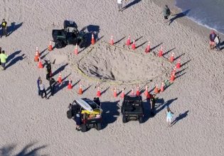 ΗΠΑ: Επτάχρονη θάφτηκε ζωντανή κάτω από την άμμο σε παραλία – Το σοκαριστικό τηλεφώνημα στην Άμεση Δράση