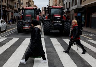 ΕΕ: Οι αγρότες σήκωσαν ανάστημα στις Βρυξελλες και κερδιζουν – Η ακροδεξιά πάει να το καπηλευτεί