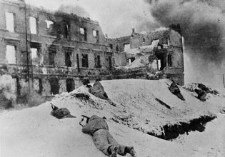 Μάχη του Στάλινγκραντ: Η εκατόμβη νεκρών και η κρισιμότατη επικράτηση των Σοβιετικών επί των Ναζί