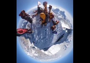 Έβερεστ: Η θέα από την κορυφή με πανοραμική κάμερα 360° που κόβει την ανάσα