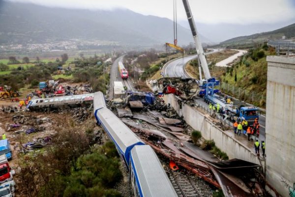 Τέμπη: Σε απολογία καλούνται 23 μη πολιτικά πρόσωπα την ημέρα συμπλήρωσης ενός έτους από την τραγωδία