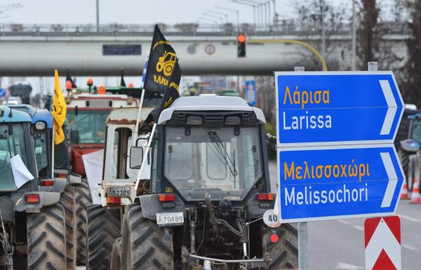 Προϋπολογισμός 2024: Μπορεί να οδηγήσει σε παροχές το υπερπλεόνασμα;