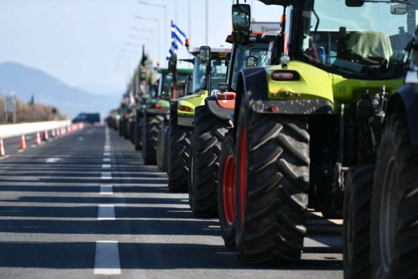 Σε συναγερμό η ΕΛ.ΑΣ. για την κάθοδο των αγροτών – Μέχρι πού θα φτάσουν τα τρακτέρ στο κέντρο της Αθήνας