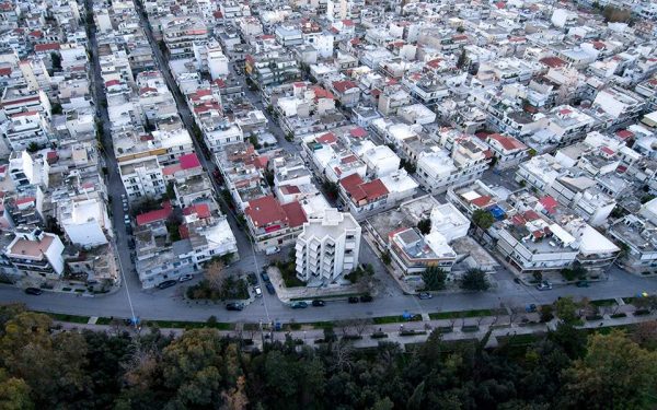 Πώς γλιτώνουν τη φορολογική παγίδα οι ιδιοκτήτες ακινήτων