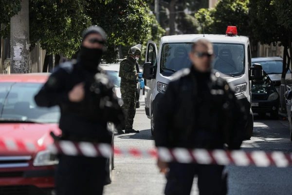 Τρομοκρατία: Βαρύ κατηγορητήριο για τους «10» της «Σύμπραξης εκδίκησης»