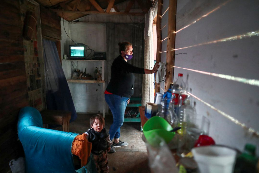 Αργεντινή: Πάνω από το 57% του πληθυσμού βυθίστηκε στη φτώχεια - Ο πληθωρισμός στο 254,2%