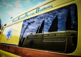 Σοβαρό τροχαίο στην Πάτρα: ΙΧ συγκρούστηκε με μηχανή – Στο νοσοκομείο τραυματισμένος 19χρονος