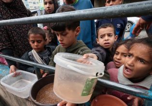 Γάζα: Ο λιμός μπορεί ακόμη ν’ αποφευχθεί αν το Ισραήλ επιτρέψει περισσότερη βοήθεια
