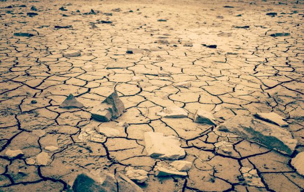 Από το «Super El Nino» στο φαινόμενο «La Nina» – Τι μας επιφυλάσσει τους επόμενους μήνες η κλιματική κρίση