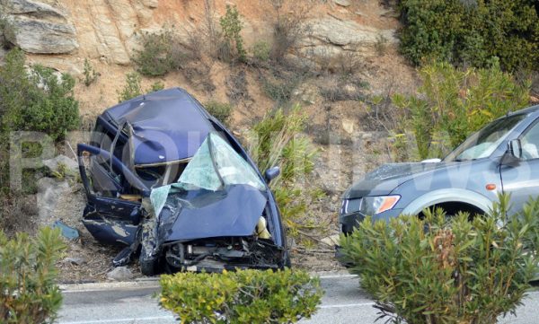 Καβάλα: Ι.Χ. αυτοκίνητο πέρασε στο αντίθετο ρεύμα και έπεσε πάνω σε αγροτικό – Στο νοσοκομείο ο οδηγός