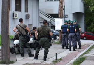 Riot Police Intervene, End Brief Occupation of Law School in Komotini