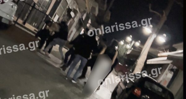 Άγριος ξυλοδαρμός μεταξύ νεαρών στη Λάρισα – Ένας τραυματίας