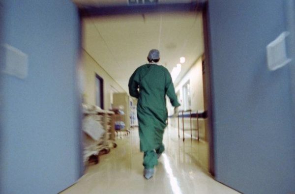 «Αγλαΐα Κυριακού»: Προκηρύξτε θέσεις αναισθησιολόγων για να γίνονται τα χειρουργεία