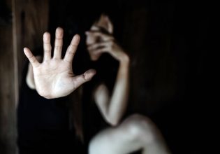 Αυλώνας: Συνελήφθη νεαρός για βιασμό τον οποίο κατέγραψε με κινητό