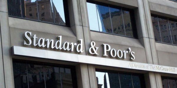 Καθησυχάζει ο S&P για το χρέος της Ελλάδας – Οι 2 λόγοι [γράφημα]