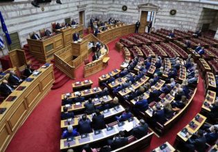 Βουλή: Αντιπαράθεση υφυπουργού Δικαιοσύνης και αντιπολίτευσης για τις παρεμβάσεις στον ποινικό κώδικα