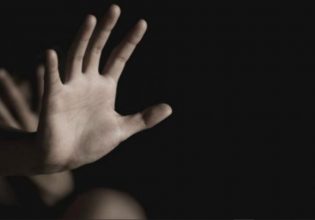 Αίγινα: Στον εισαγγελέα οδηγείται τη Δευτέρα ο 36χρονος που βίαζε τη θετή του κόρη – Πώς αποκαλύφθηκε η φρίκη