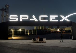SpaceX: Φέρεται να ανάγκασε τους εργαζόμενους να υπογράψουν παράνομες συμφωνίες απόλυσης