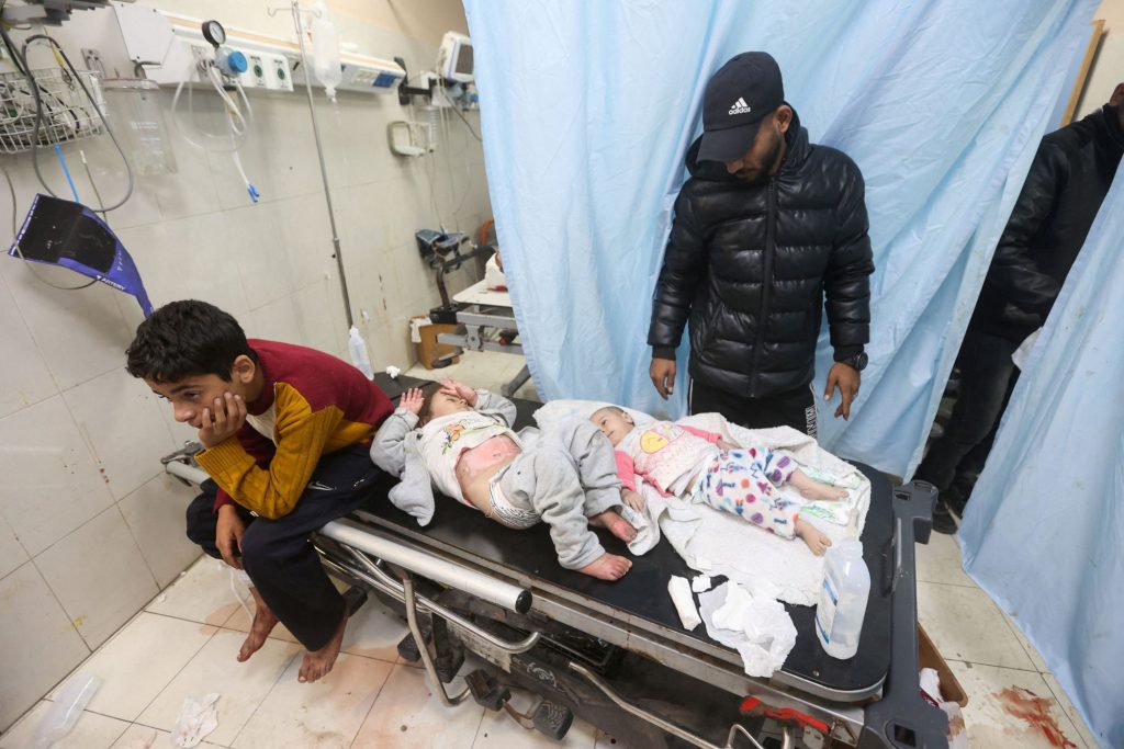 Live: Αισιόδοξος για συμφωνία ο Μπλίνκεν – Αιματοχυσία χωρίς τέλος σε Γάζα και Δυτική Όχθη