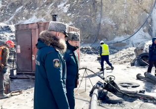 Ρωσία: Κίνδυνος κατάρρευσης αναστέλλει την επιχείρηση διάσωσης 13 εγκλωβισμένων στο χρυσωρυχείο