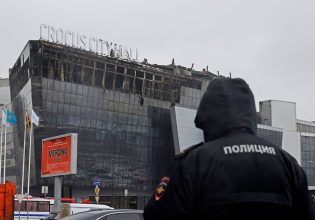 Μόσχα: «Η Ουκρανία είναι πίσω από την επίθεση» λέει στενός συνεργάτης του Πούτιν – Δεν σχολίασε ο Πεσκόφ