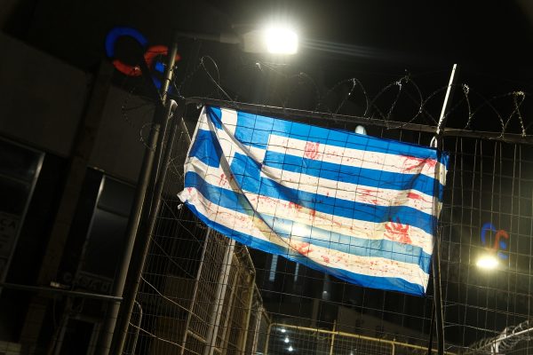 Τέμπη: Το συγκινητικό τραγούδι για τα θύματα – Έκκληση για υπογραφή του ψηφίσματος