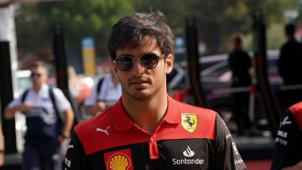 Πρόβλημα στη Ferrari: Χάνει το Grand Prix της Σαουδικής Αραβίας ο Σάινθ