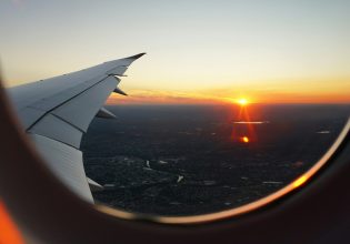 «Kρυφή» επιστήμη: Πώς λειτουργούν τα αεροπλάνα στα 40.000 πόδια με ασφάλεια