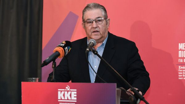 Κουτσούμπας: Με ΚΚΕ πολύ πιο δυνατό για πανευρωπαϊκή αντεπίθεση – Σπάμε τα δεσμά της ΕΕ