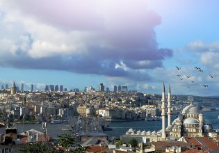 Σεισμός στην Κωνσταντινούπολη: Καθηγητής αποκαλύπτει πότε θα χτυπήσουν τα Ρίχτερ – «Παίζουμε παράταση»