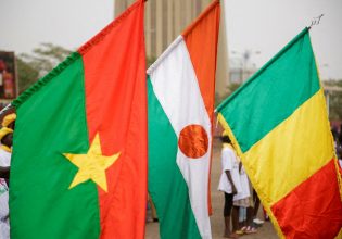 Σαχέλ: Νίγηρας, Μαλί και Μπουρκίνα Φάσο συγκροτούν κοινή στρατιωτική δύναμη κατά των τζιχαντιστών