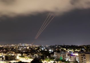 Το Ισραήλ κατάφερε να αναχαιτίσει τους ιρανικούς πυραύλους, αλλά πόσο του κόστισε αυτό;