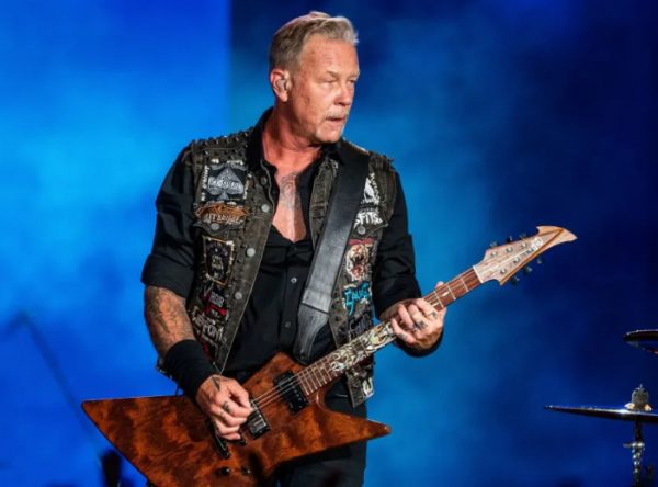 Ο James Hetfield των Metallica έκανε τατουάζ από τις στάχτες του Lemmy των Motörhead