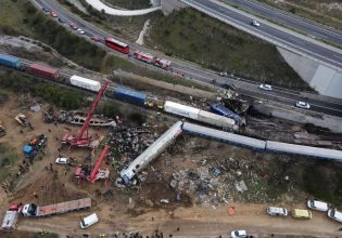 Τέμπη: Ξεκίνησε η πρώτη δίκη – Τι κατέθεσε ο πραγματογνώμονας για την έκρηξη και τη σύμβαση 717