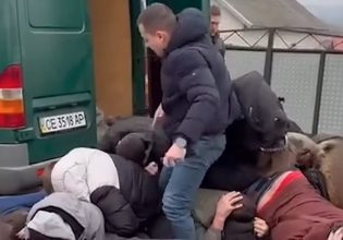 Ουκρανία: Ξύλο σε πολίτες που δεν θέλουν να επιστρατευτούν και προσπαθούν να διαφύγουν