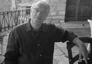 Πέθανε το στέλεχος του ΠΑΣΟΚ Γιώργος Φώτης – «Με τίμησε με τη φιλία του», λέει ο Ανδρουλάκης
