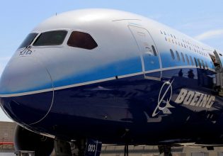 Boeing: Πληροφοριοδότης αποκάλυψε ότι το 787 Dreamliner είναι προβληματικό