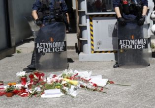 Άγιοι Ανάργυροι: «Φώναξε στο τηλέφωνο ότι τη μαχαίρωσαν» – Τα πρώτα λεπτά στο σημείο που δολοφονήθηκε η Κυριακή