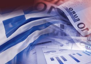 Ο κίνδυνος για τον «ενάρετο κύκλο» της ελληνικής οικονομίας – Καμπανάκι από τον Ντάνιελ Γκρος